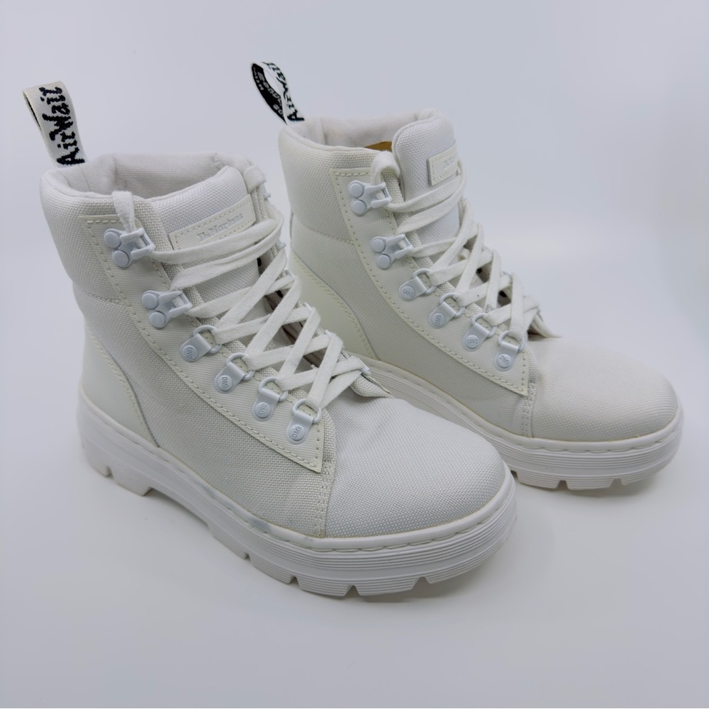 DR MARTENS COMBS WOMEN'S POLY CASUAL BOOTS SZ 6